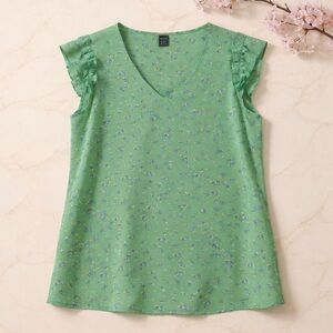 Women’s Green Floral Blouse V-Neck Ruffle Sleeve Lightweight Top Spring